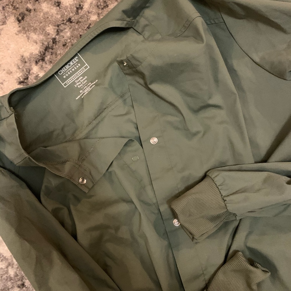 Women’s Cherokee Professionals Scrub Jacket